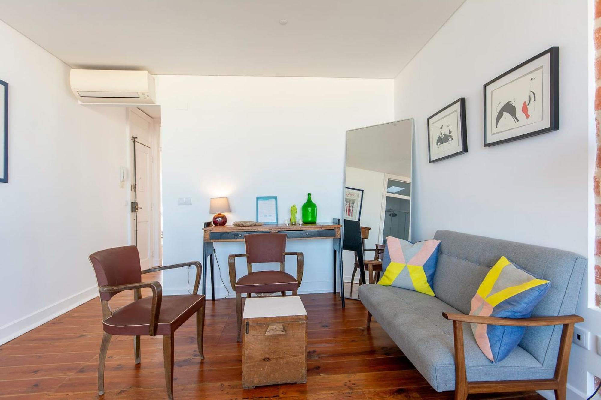 Apartamento Amidst The Rooftops Of *